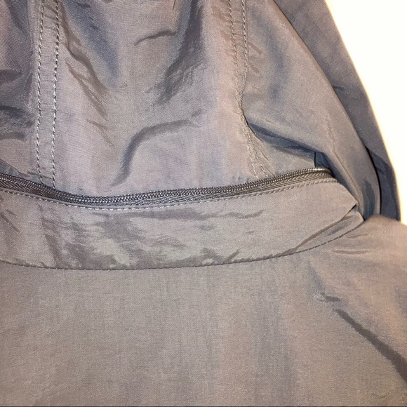 NWT Alpine Windbreaker - Picture 11 of 11